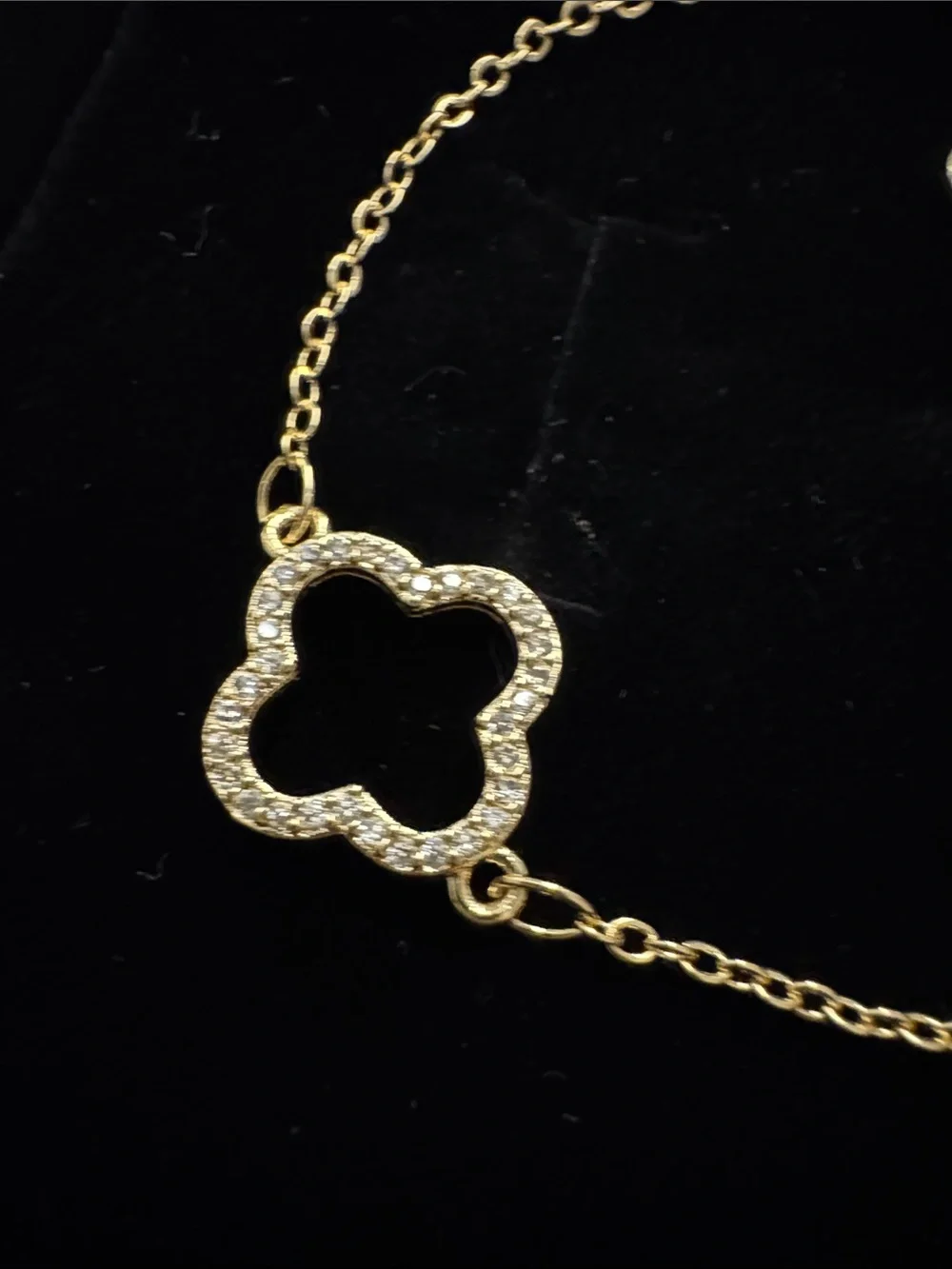Gold Clover Pavé Bracelet - Women Jewelry